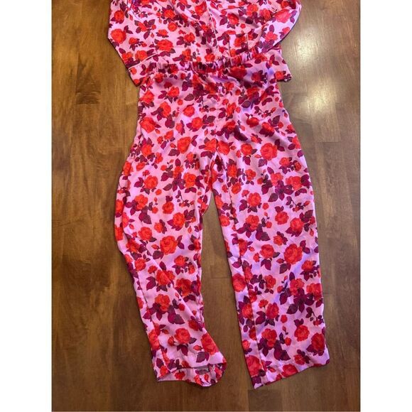 Woman’s Ann Taylor loft, romantic pajamas, size medium ￼ - Picture 3 of 4